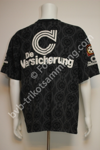 Nike Spielertrikot aus der Saison 1996 von unbekannt Nike Spielertrikot aus der Saison 1996 von unbekannt