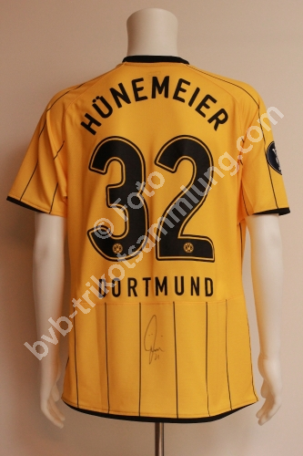 Nike Spielertrikot aus der Saison 2008 von Uwe Hünemeier Nike Spielertrikot aus der Saison 2008 von Uwe Hünemeier