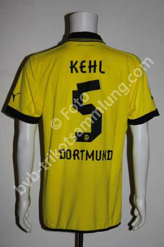 Puma Spielertrikot aus der Saison 2012 von Sebastian Kehl Puma Spielertrikot aus der Saison 2012 von Sebastian Kehl