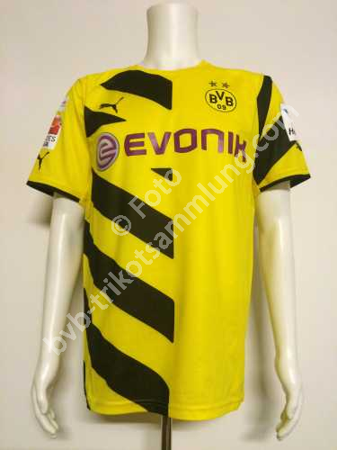 Puma Spielertrikot aus der Saison 2014 von Ilkay Gündogan Puma Spielertrikot aus der Saison 2014 von Ilkay Gündogan