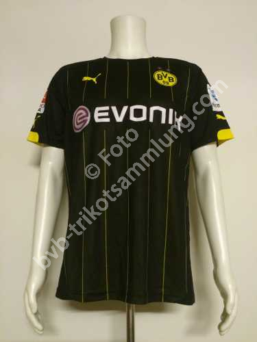 Puma Spielertrikot aus der Saison 2014 von Adrian Ramos Puma Spielertrikot aus der Saison 2014 von Adrian Ramos
