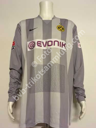 Nike Spielertrikot aus der Saison 2007 von Marc Ziegler Nike Spielertrikot aus der Saison 2007 von Marc Ziegler