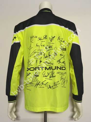 Nike Fantrikot aus der Saison 1997 von keinem (spezial Edition)  Nike Fantrikot aus der Saison 1997 von keinem (spezial Edition)